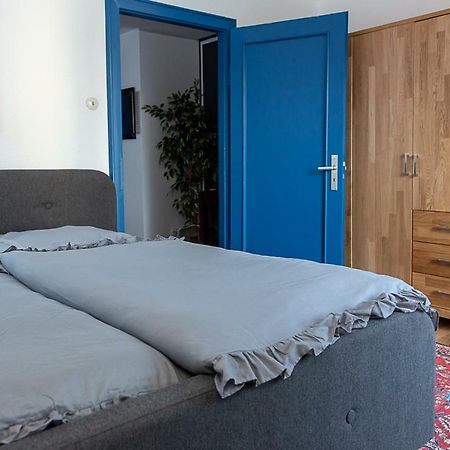 Altes Pastorat Am Husumer Hafen Apartment Husum  Exterior photo